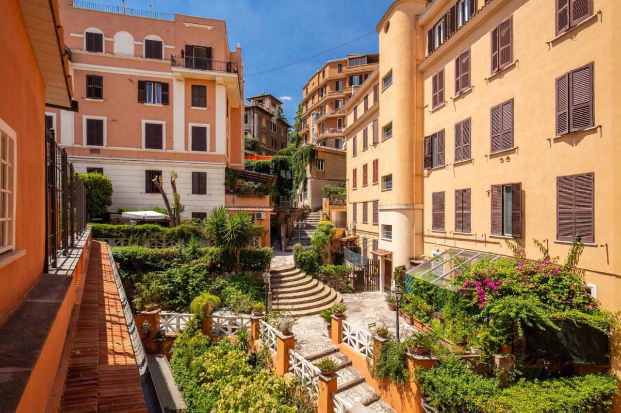 Luxuary Terrace Trastevere Rome Exterior photo